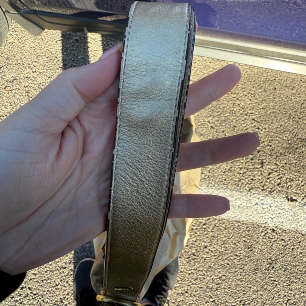 Coach y2k Carly Handbag - Picture 6 of 10